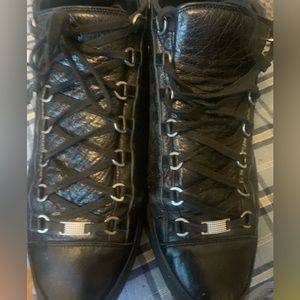 Balenciaga arenas